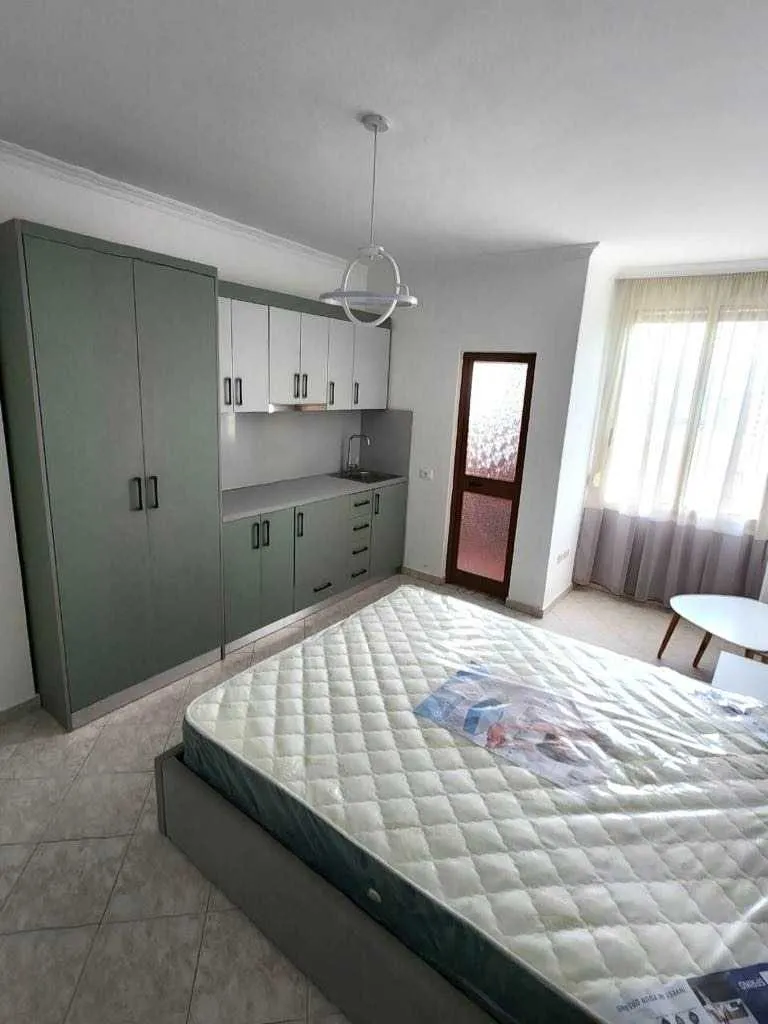Neat Studio, 30m², Durrës (Near Promenade)